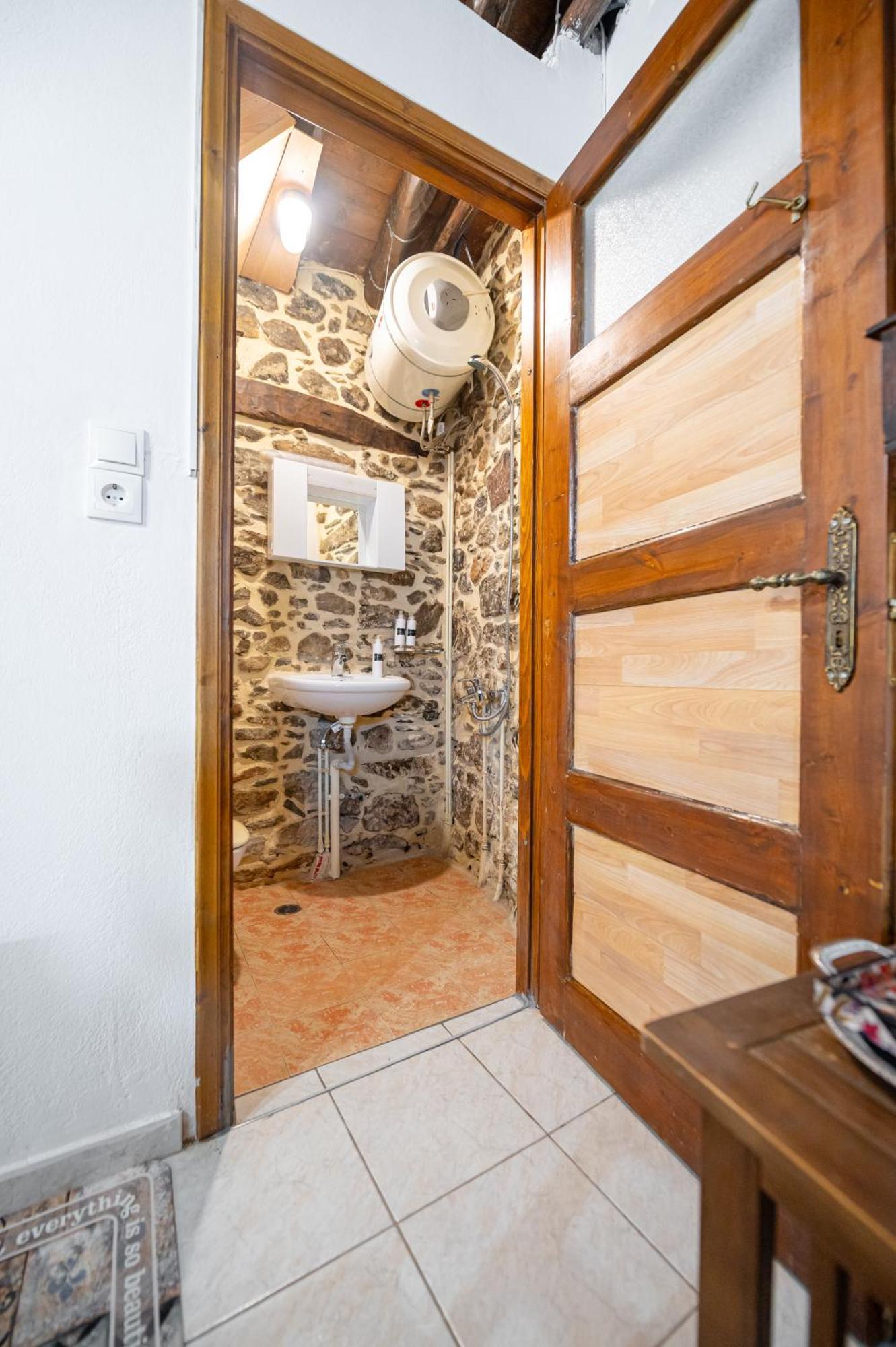 Pombia Petrino Residence מראה חיצוני תמונה