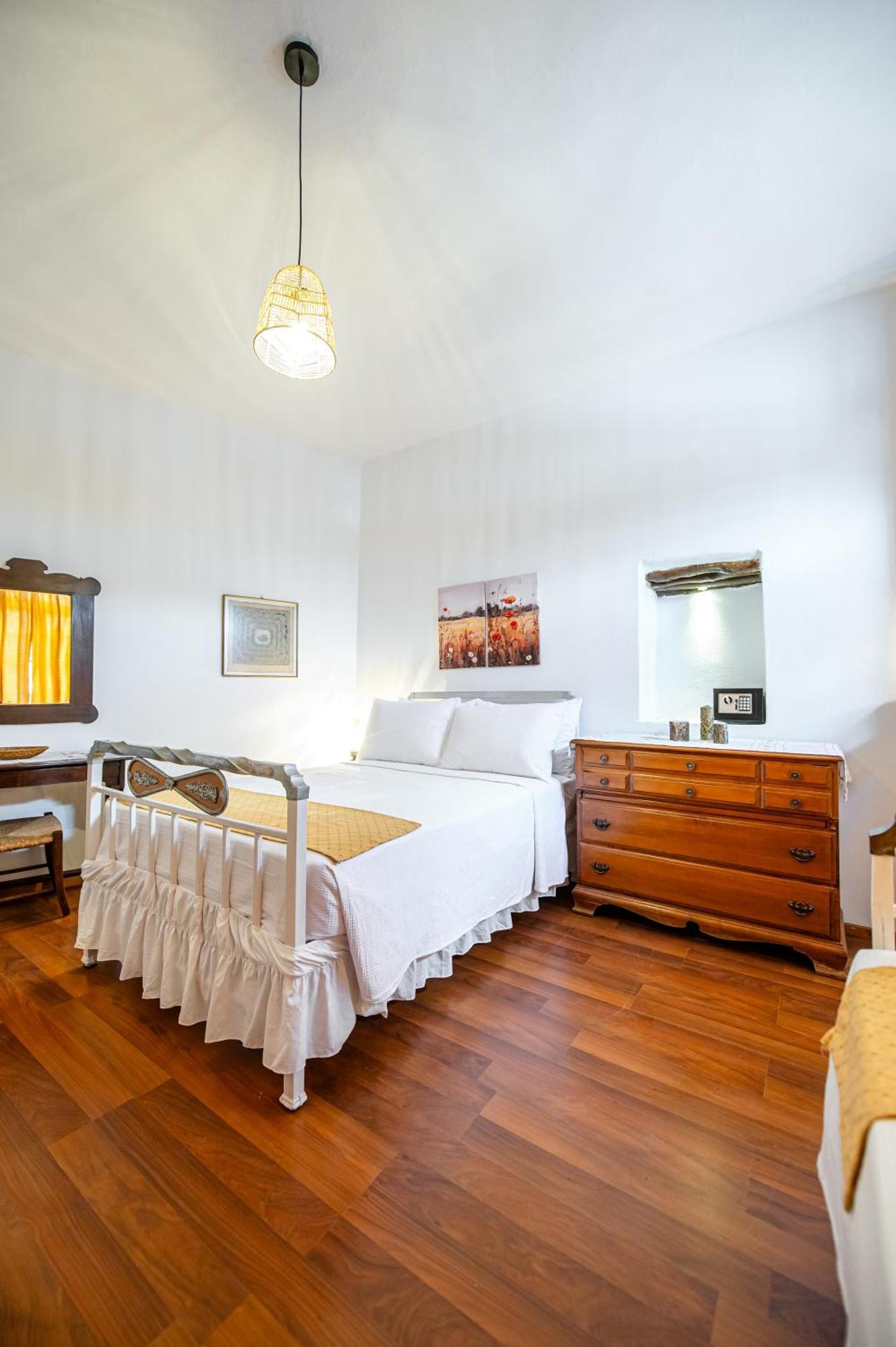 Pombia Petrino Residence מראה חיצוני תמונה