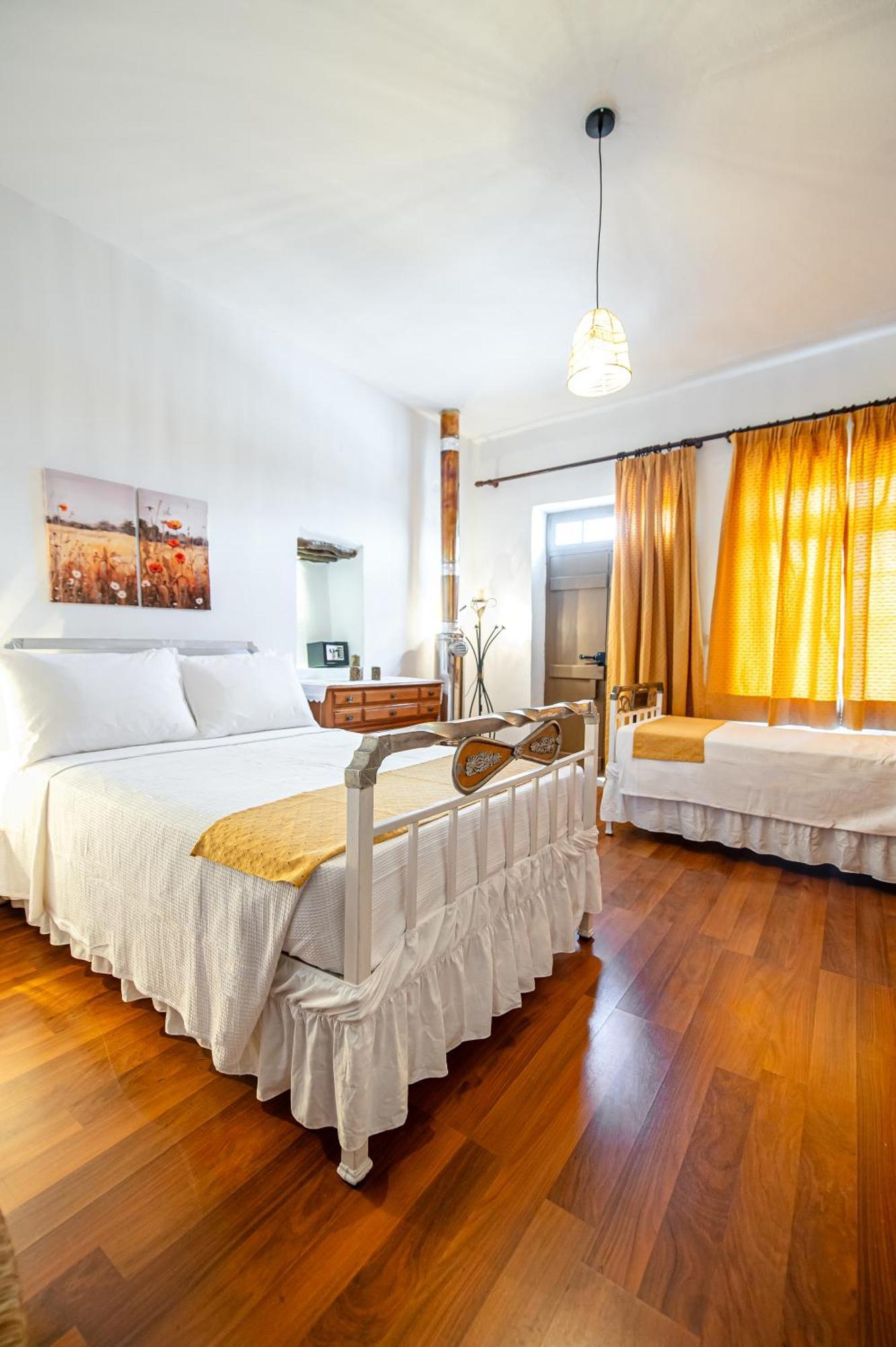 Pombia Petrino Residence מראה חיצוני תמונה