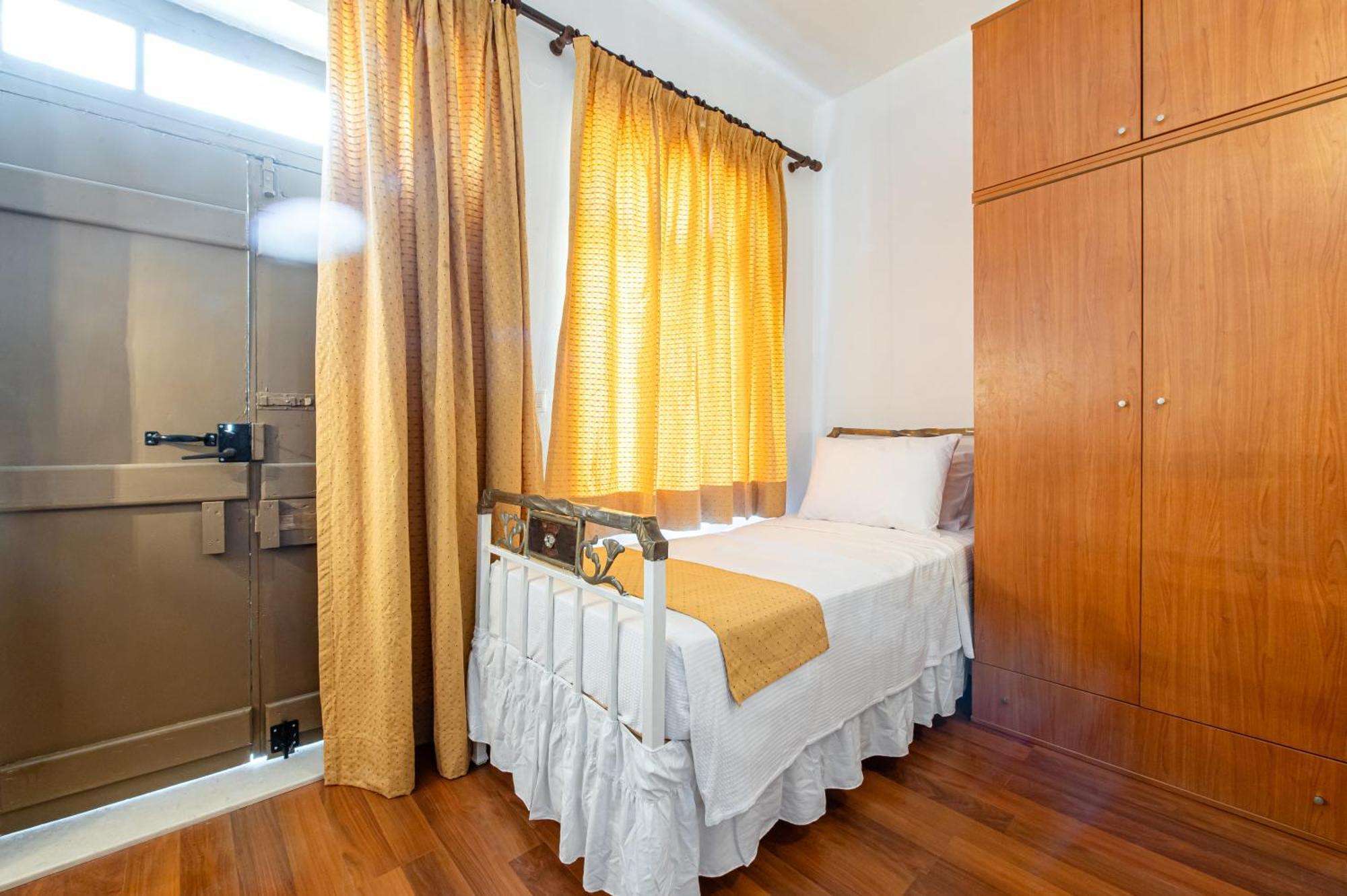 Pombia Petrino Residence מראה חיצוני תמונה